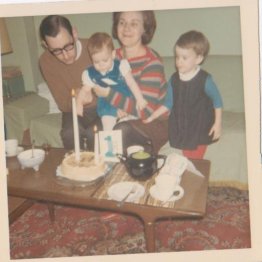 261316_10150210607441456_1805370_n